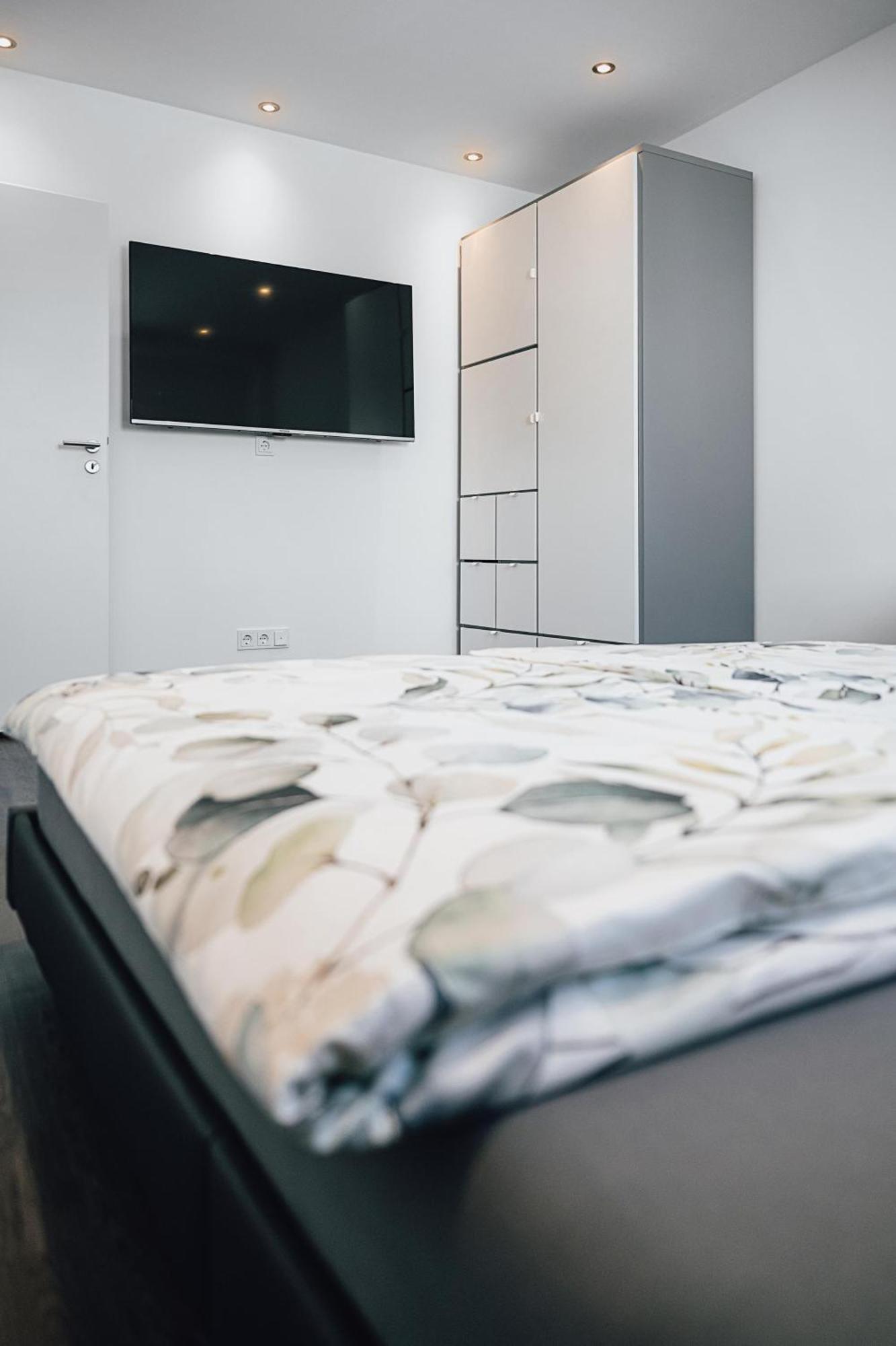 Ferienwohnung Schleicher Mit Klimaanlage Цирндорф Екстер'єр фото